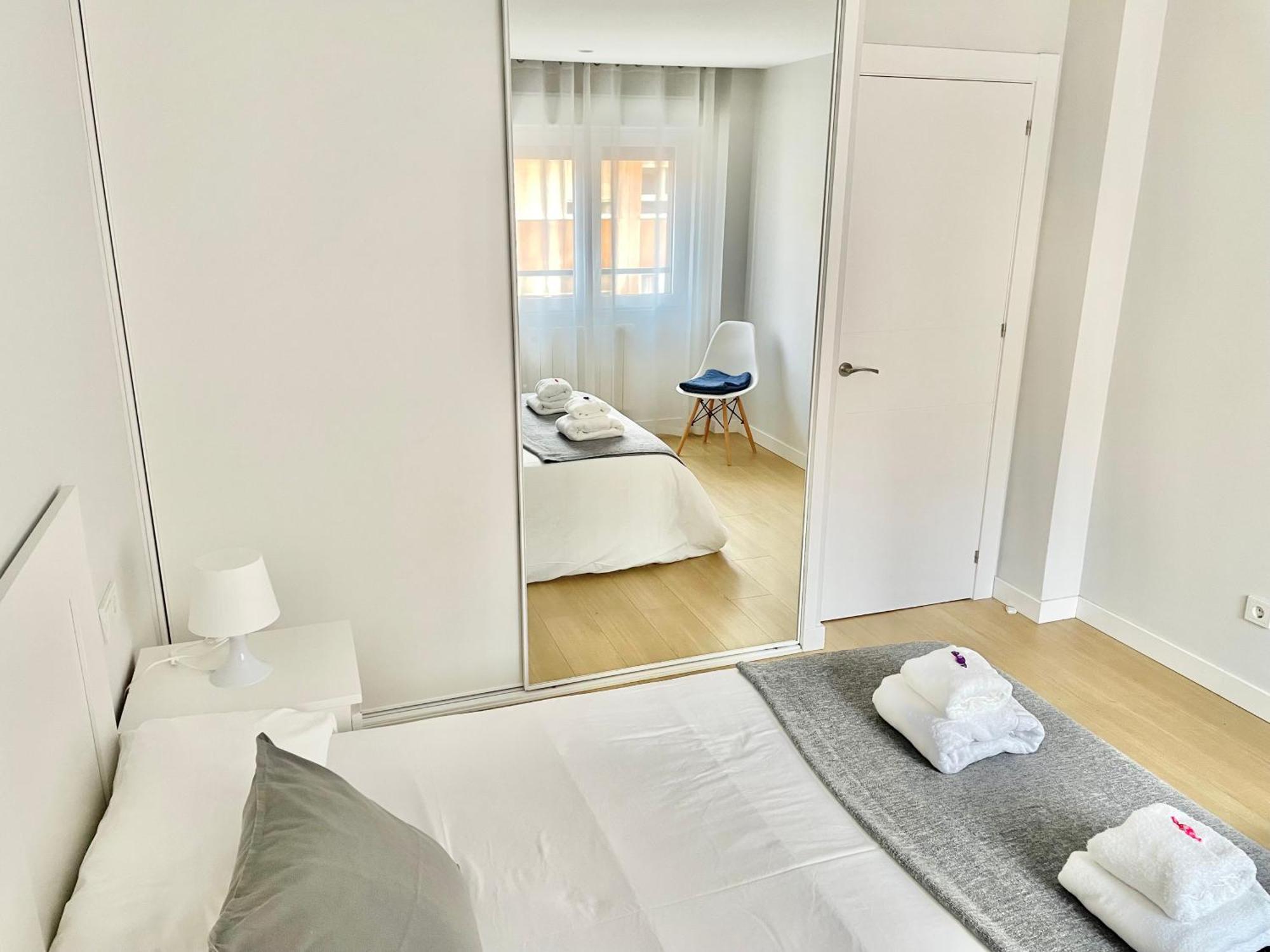 Apartamento San Lorenzo Playa. Vistas Al Mar. Gijón Dış mekan fotoğraf