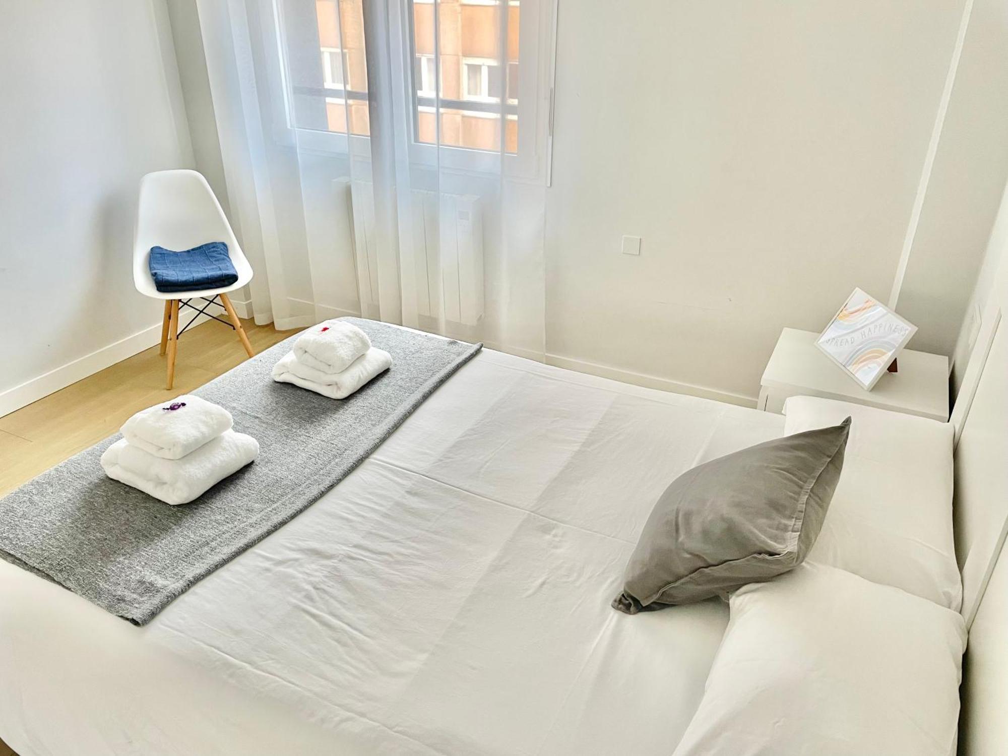 Apartamento San Lorenzo Playa. Vistas Al Mar. Gijón Dış mekan fotoğraf