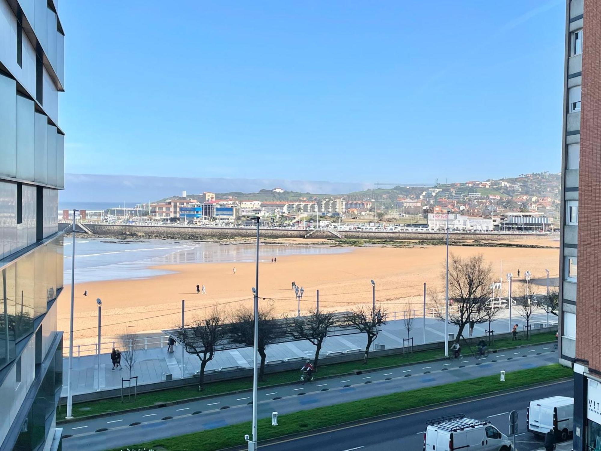 Apartamento San Lorenzo Playa. Vistas Al Mar. Gijón Dış mekan fotoğraf