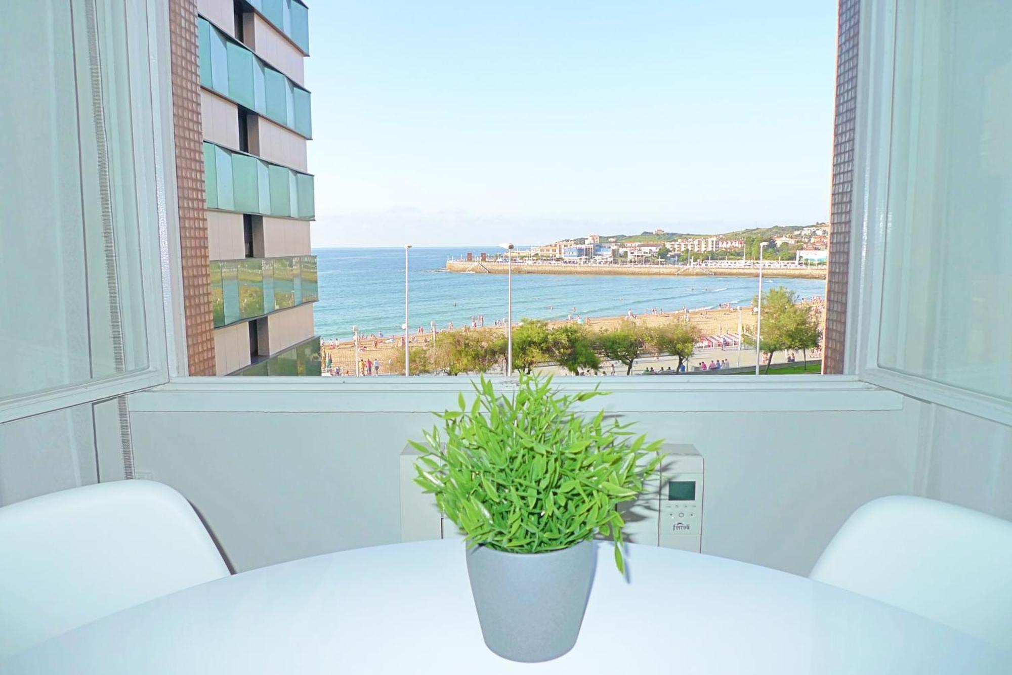 Apartamento San Lorenzo Playa. Vistas Al Mar. Gijón Dış mekan fotoğraf